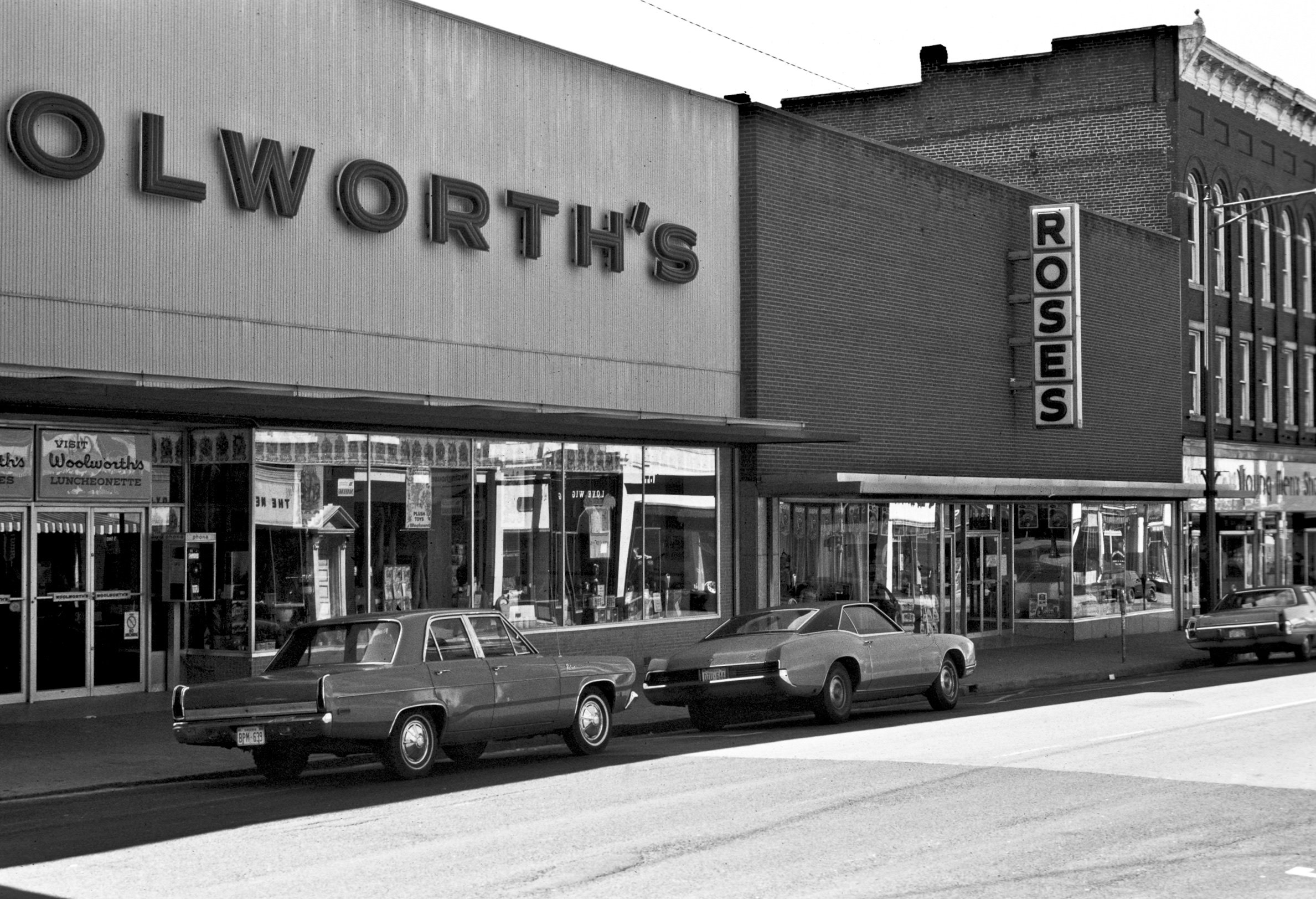 Woolworth’s and Roses, Downtown Date, 1976